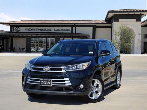 2017 Toyota Highlander Limited