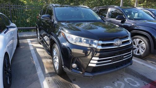 2017 Toyota Highlander Limited