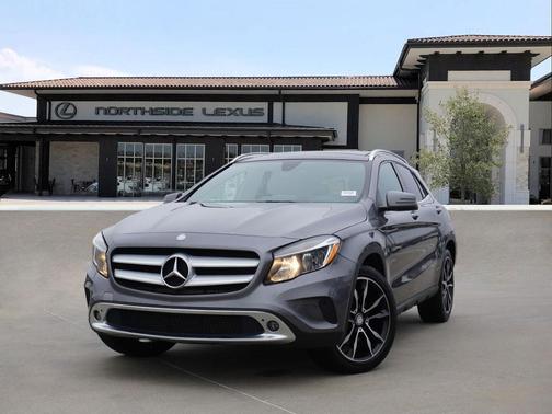 2017 Mercedes-Benz GLA 250 Base