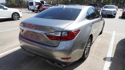 2017 Lexus ES 350 Base