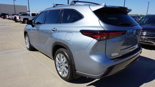 2024 Toyota Highlander Limited