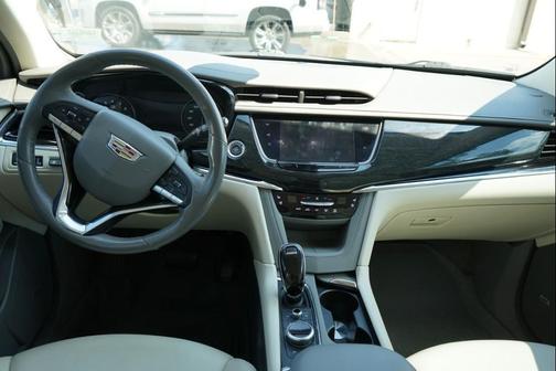 2020 Cadillac XT6 Premium Luxury AWD