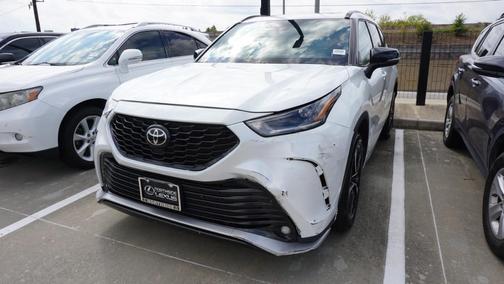2022 Toyota Highlander XSE