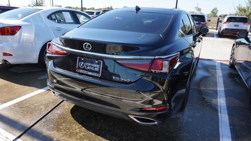 2023 Lexus ES 350 Base