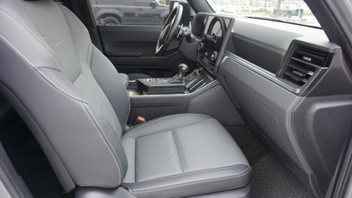 2024 Lexus GX 550 Luxury