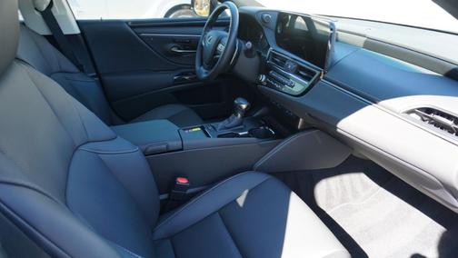 2023 Lexus ES 350 Base