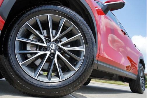 2025 Lexus NX 250 Premium