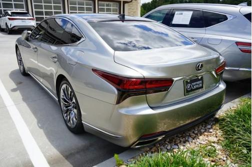 2022 Lexus LS 500 Base