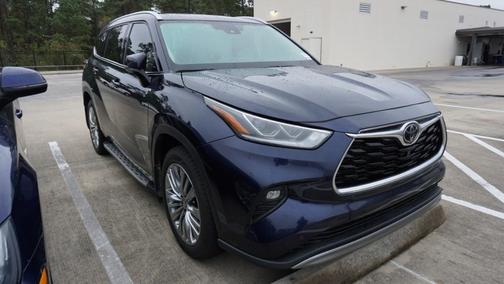 2024 Toyota Highlander Platinum FWD (Natl)