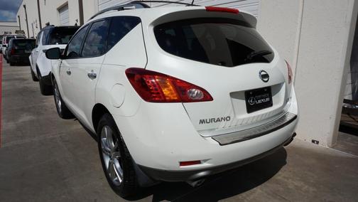 2010 Nissan Murano LE