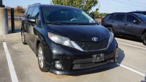 2012 Toyota Sienna SE