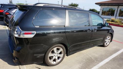 2012 Toyota Sienna SE