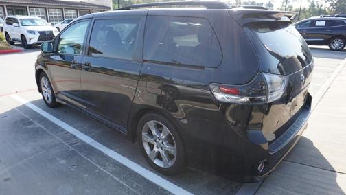 2012 Toyota Sienna SE