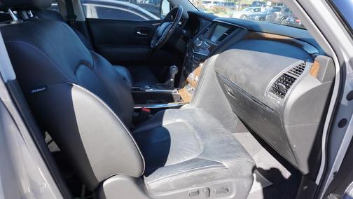 2017 INFINITI QX80 Base