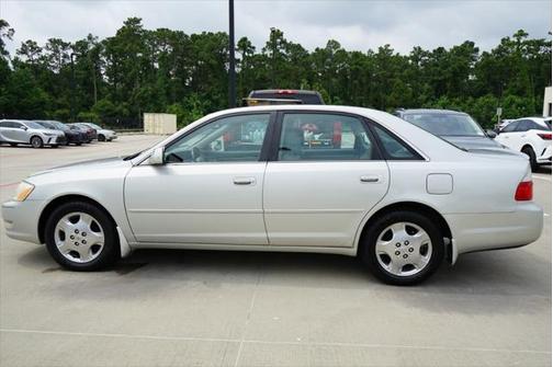 2004 Toyota Avalon XLS