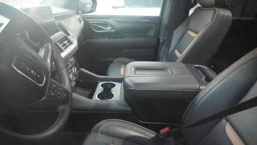 2024 GMC Yukon XL 4WD AT4