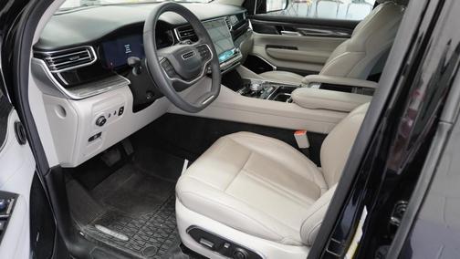 2022 Jeep Wagoneer Series III 4x2