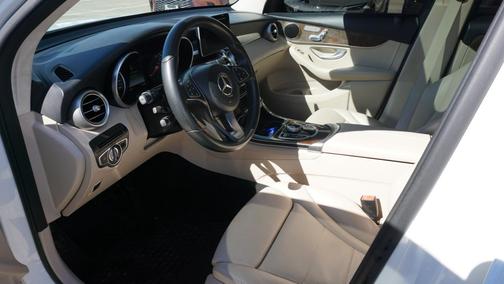 2018 Mercedes-Benz GLC 300 Base