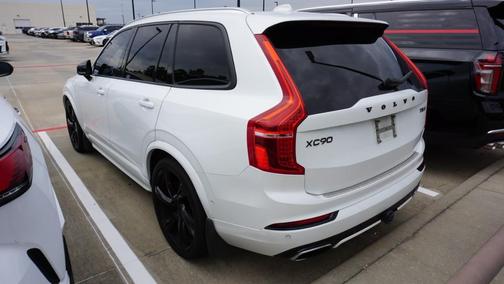 2017 Volvo XC90 Hybrid T8 R-Design