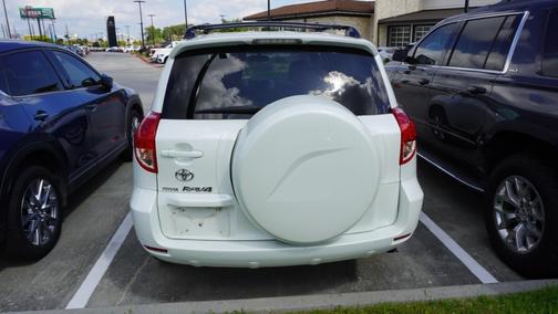 Blizzard Pearl 2007 Toyota RAV4 Limited