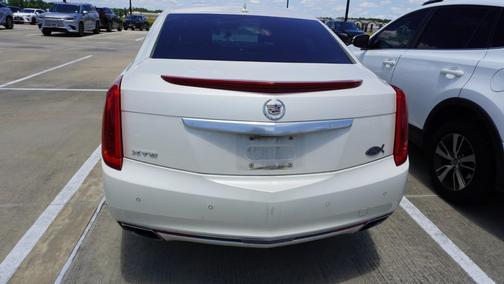 White Diamond Tricoat 2013 Cadillac XTS Premium