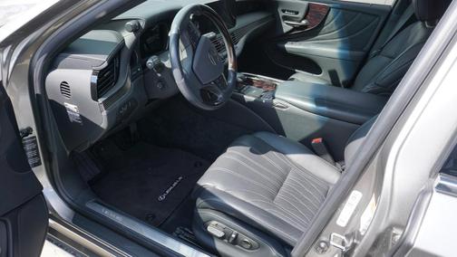 2022 Lexus LS 500 Base