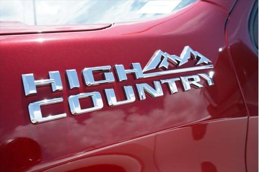2022 Chevrolet Silverado 1500 High Country