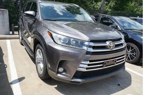 2017 Toyota Highlander Limited
