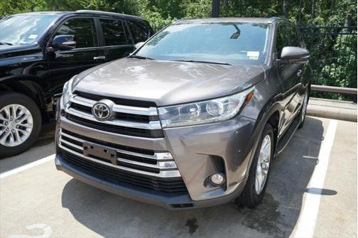 2017 Toyota Highlander Limited