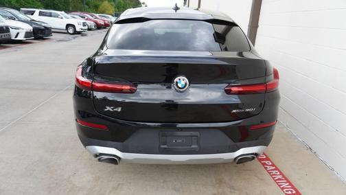 Black Sapphire Metallic 2025 BMW X4 xDrive30i