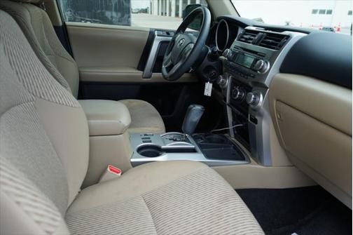 2013 Toyota 4Runner SR5