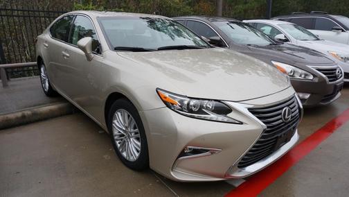 2016 Lexus ES 350 Base