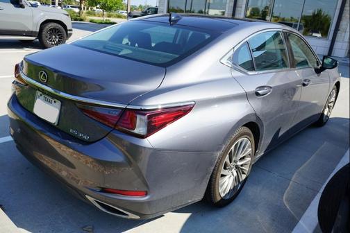 2019 Lexus ES 350 Base
