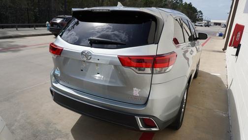 2018 Toyota Highlander Limited