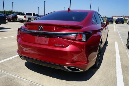 2022 Lexus ES 350 F Sport