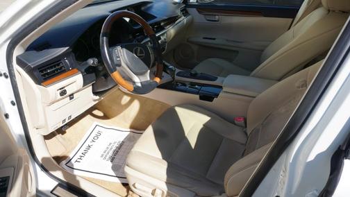 2013 Lexus ES 300h Base