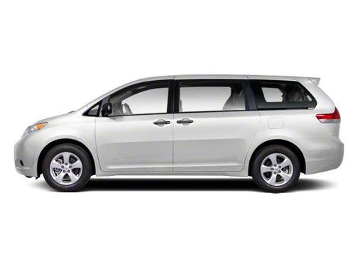 2013 Toyota Sienna XLE