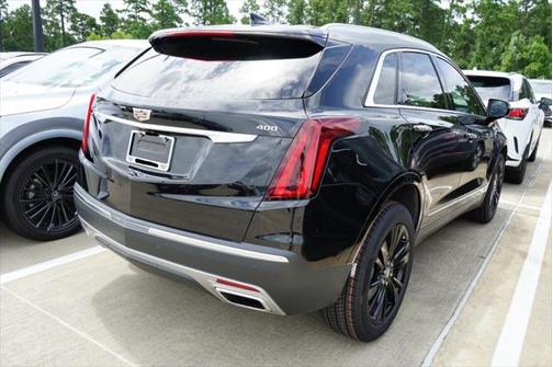 2022 Cadillac XT5 Premium Luxury