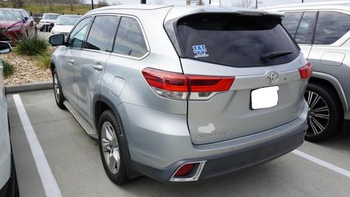 2017 Toyota Highlander Limited