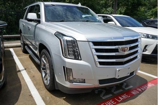 2018 Cadillac Escalade ESV Luxury