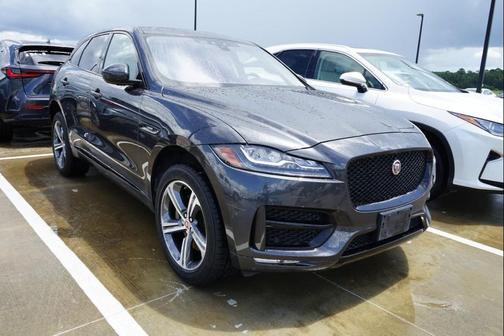 2017 Jaguar F-PACE 35t R-Sport