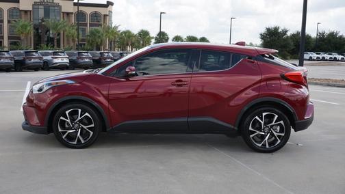 2019 Toyota C-HR Limited FWD (Natl)