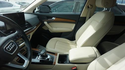 2021 Audi Q5 45 Premium Plus