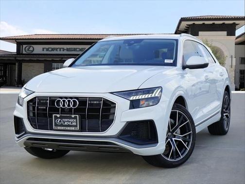 2021 Audi Q8 55 Premium Plus