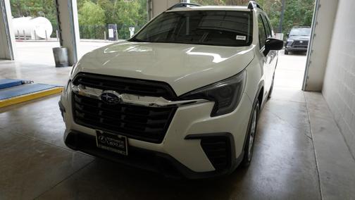 2023 Subaru Ascent Base 8-Passenger