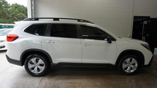 2023 Subaru Ascent Base 8-Passenger