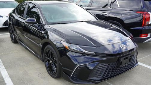 Midnight Black Metallic 2026 Toyota Camry SE
