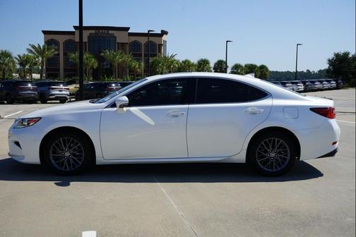 2017 Lexus ES 350 Base