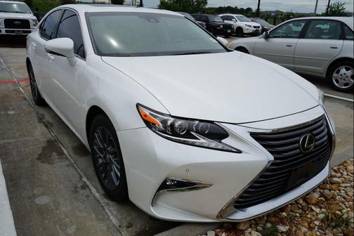 2017 Lexus ES 350 Base