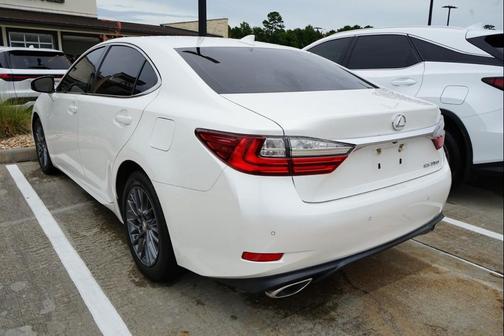 2017 Lexus ES 350 Base
